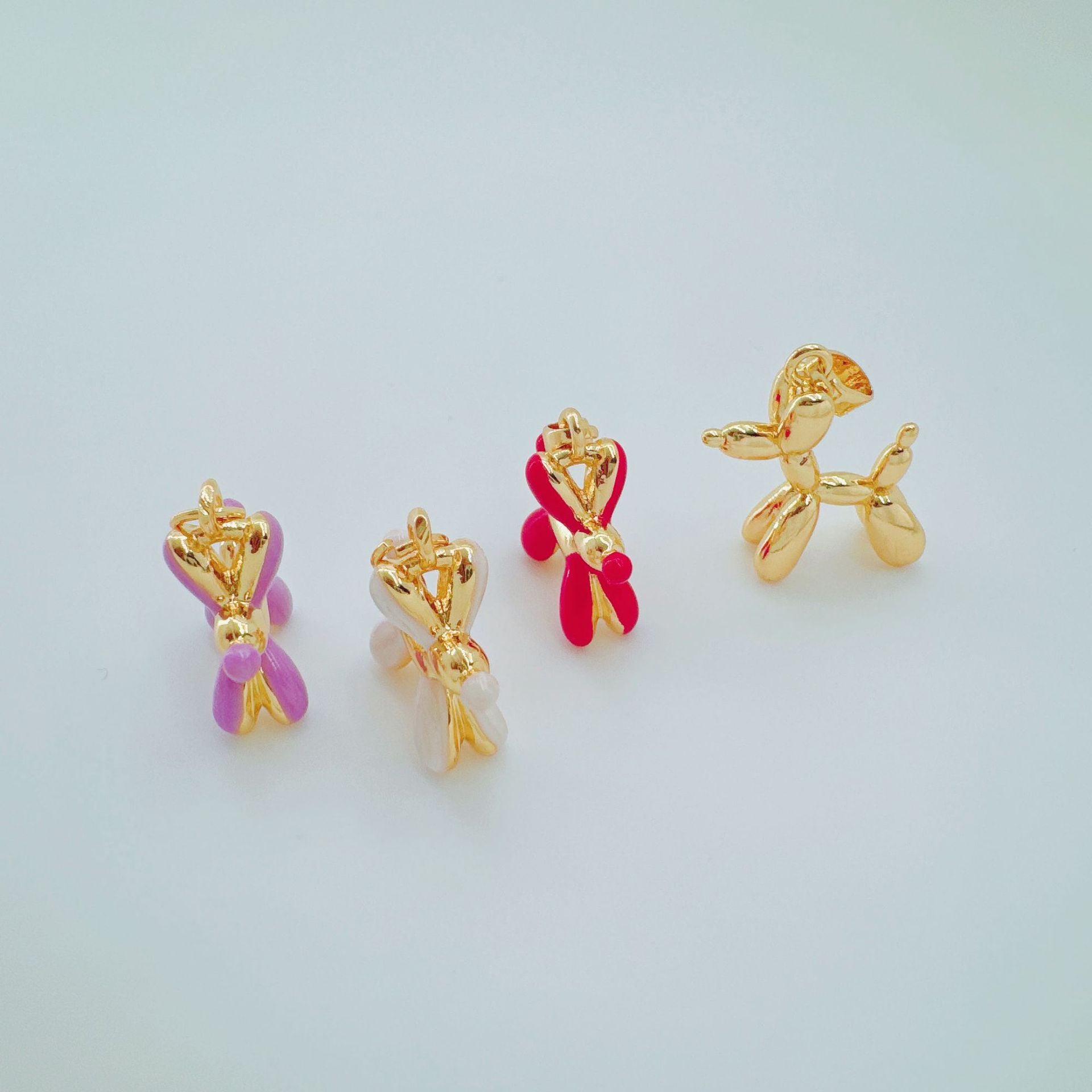 Wholesale Trendy Cute Dog Pendant Necklace Gold Plated Copper Fashion Accessory