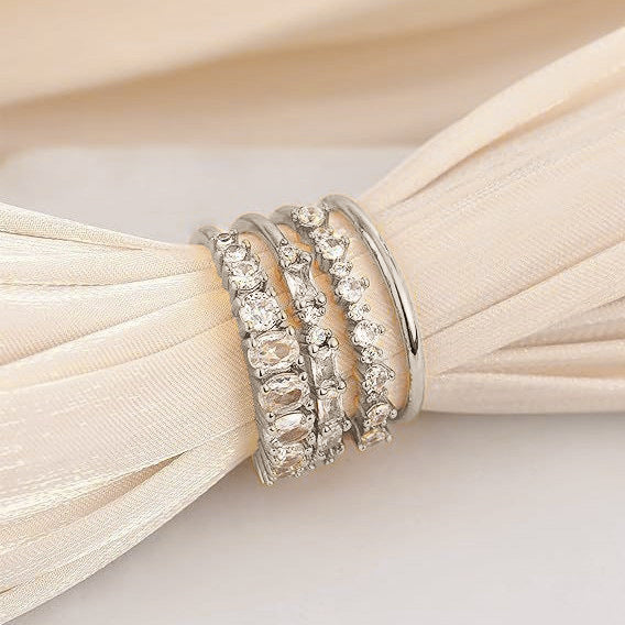 Wholesale Chic Women' s 4-Piece Silver Zircon Ring Set,  Alloy Jewelry Accessory Gift
