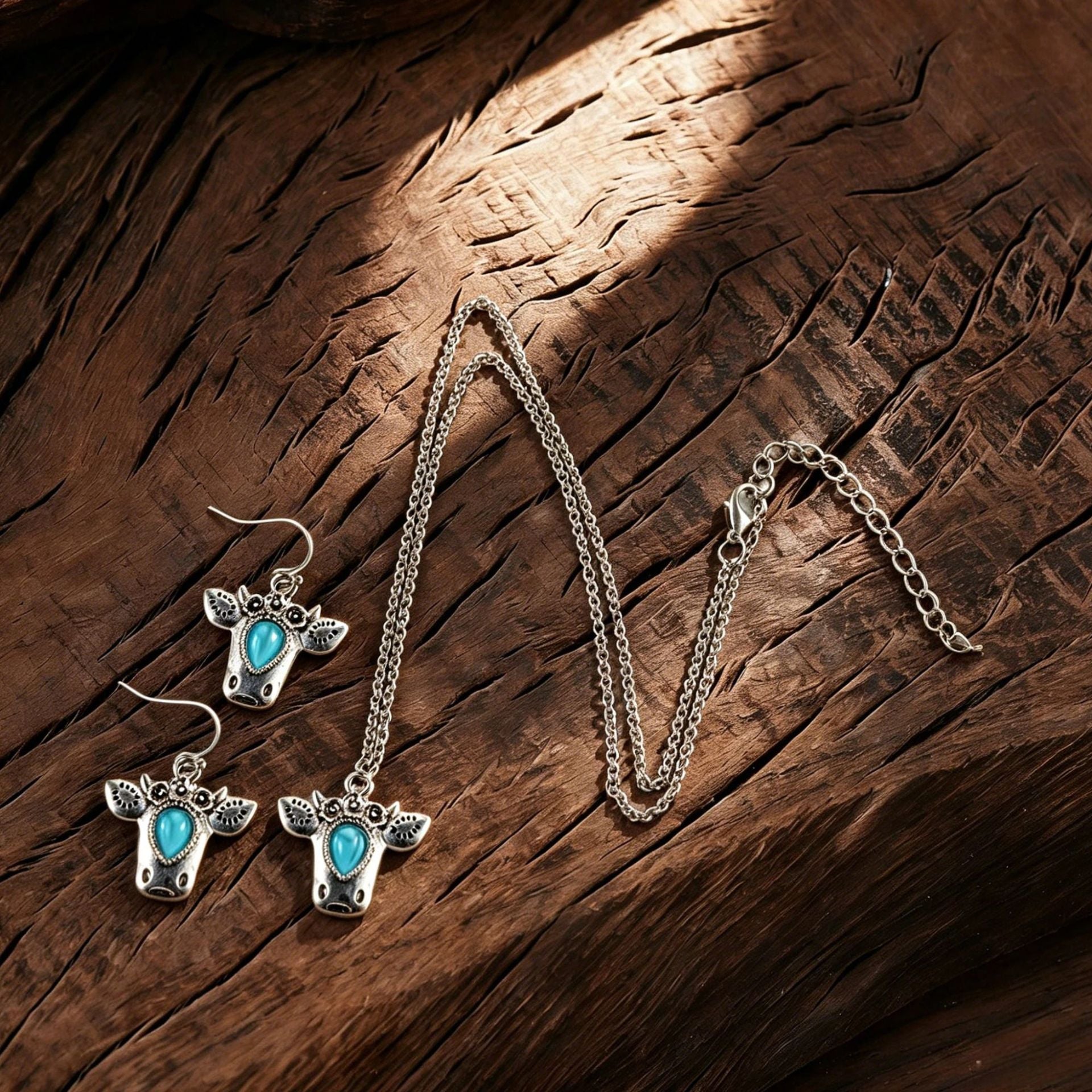 Wholesale Electroplated Zinc Alloy Turquoise Bull Head Pendant Necklace Earrings Set Bohemian Retro Everyday Wear