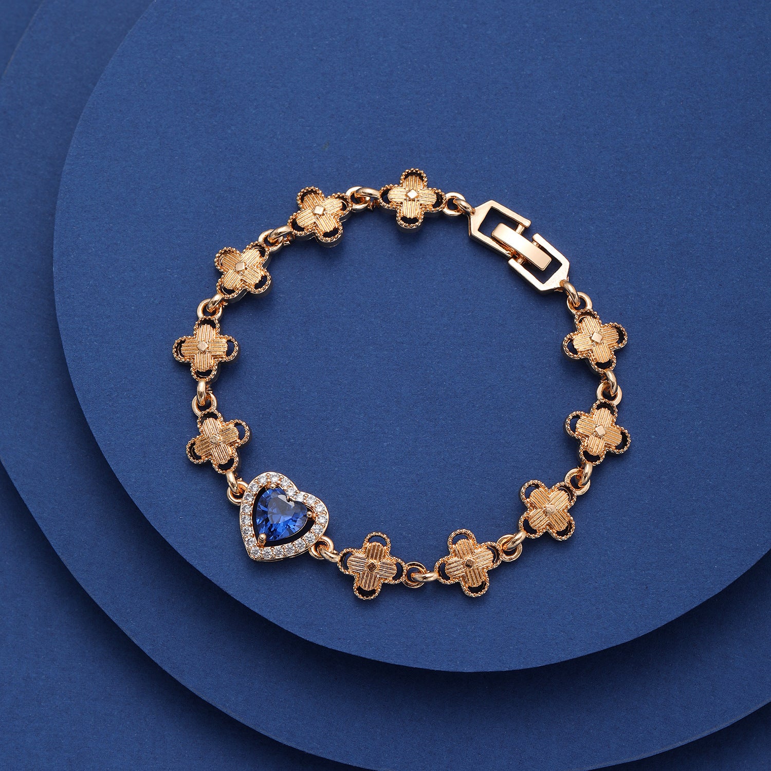 Wholesale Copper Plated Gold Inlaid Zircon Heart Bracelet ACC-BT-HengXuan003
