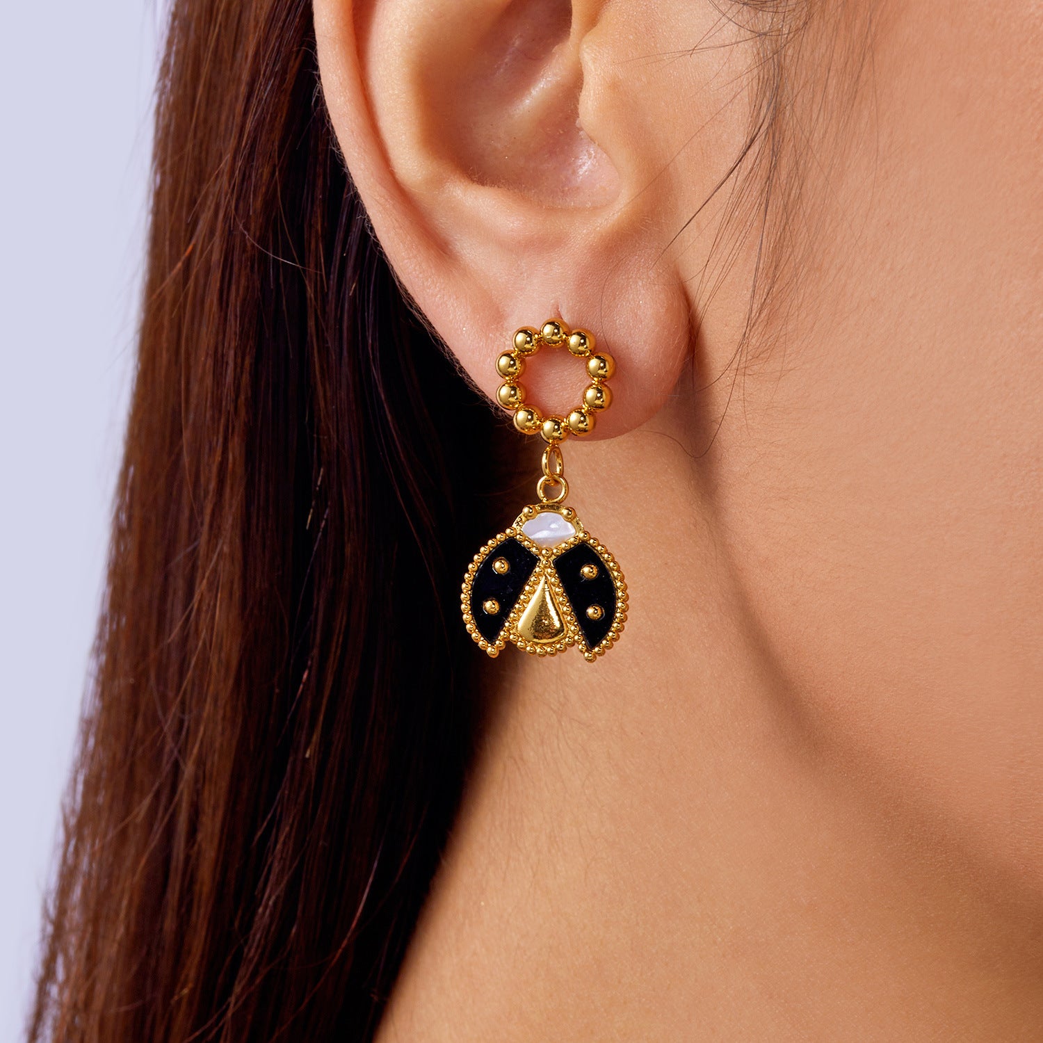 Wholesale Stainless steel luxury ladybug earrings  retro temperament all-match earrings