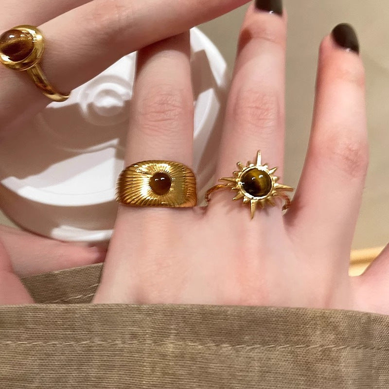 Wholesale Chic Sunflower Tiger Eye Stone Ring Women' s Alloy Electroplated Geometric Design Jewelry Accessory for Boutique Resale