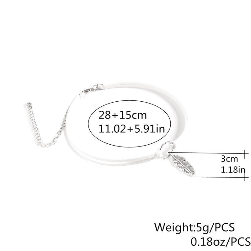 Wholesale retro ethnic style circle feather necklace