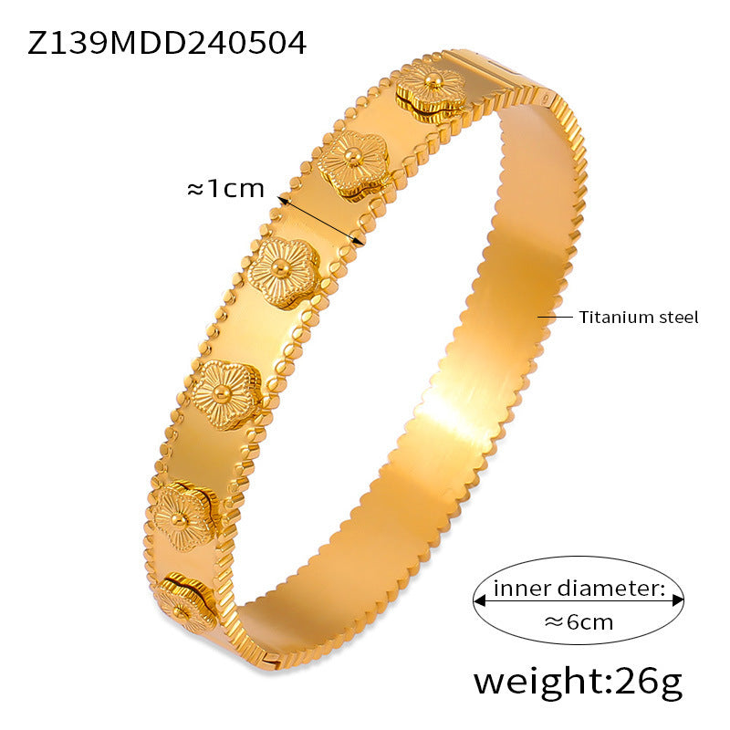 Wholesale Flower Titanium Steel 18k Gold Plated Bracelet ACC-BT-OMK001