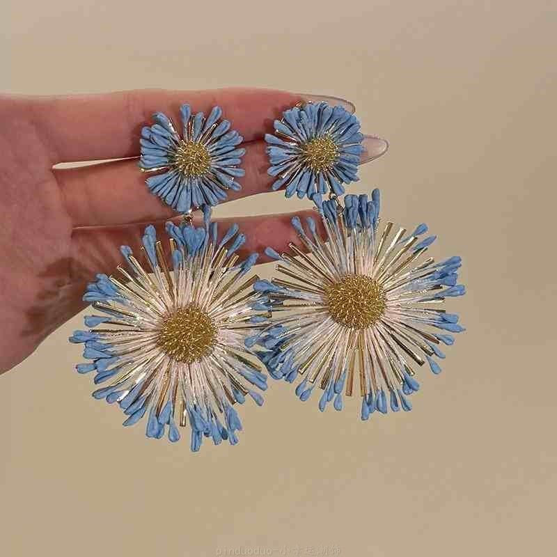 Wholesale Small Flower Tassel Beaded Earrings