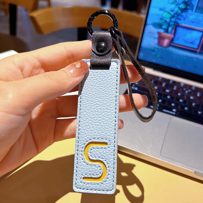 Wholesale Leather 26 Letter Keychain Chic Car Key Accessory Decorative Bag Charm