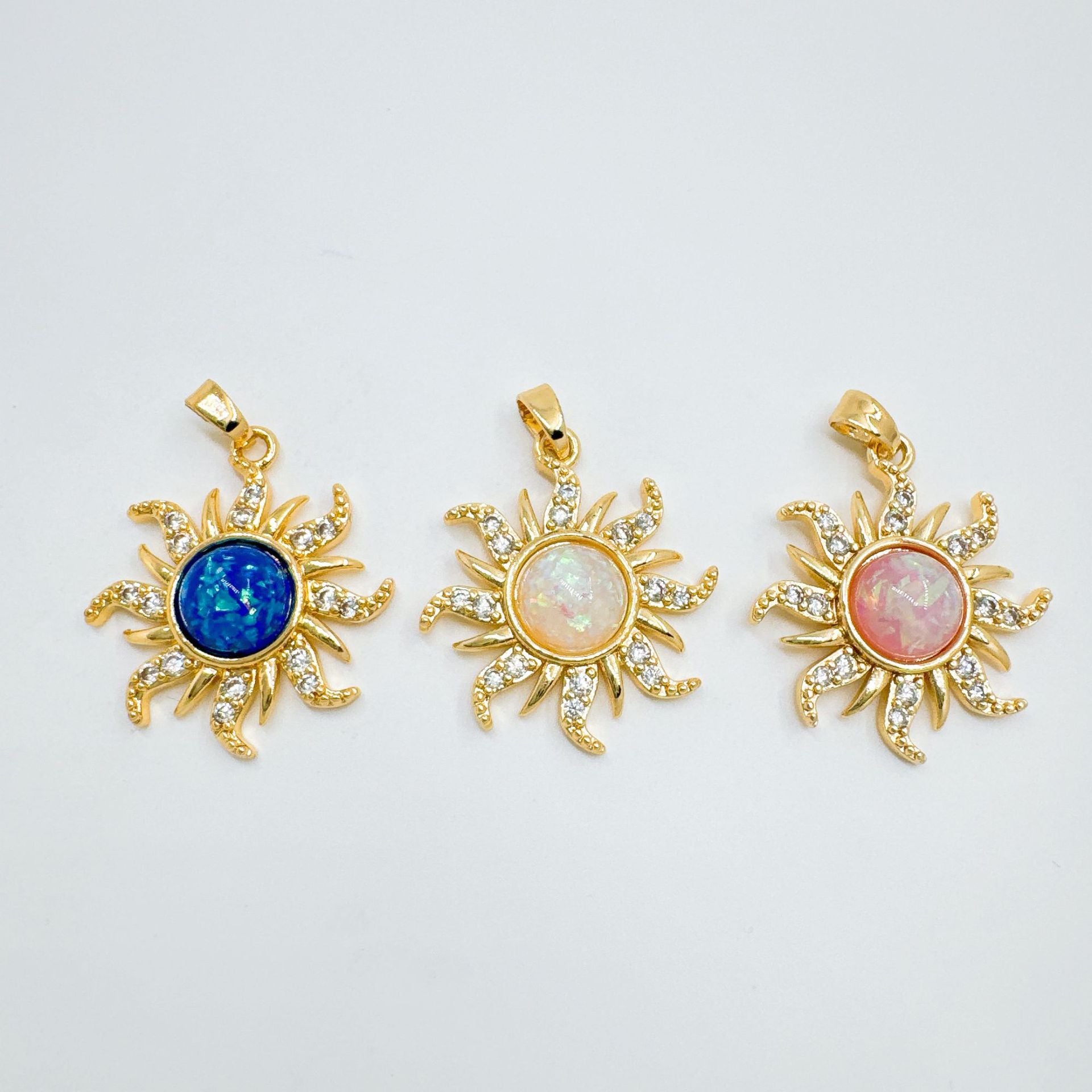 Wholesale Chic Sun Eight-Pointed Star Pendant Necklace 18K Gold-Plated Copper Jewelry for Gift Boutique Resale