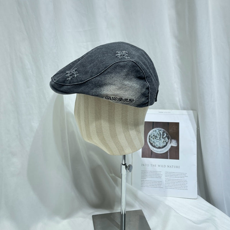 Wholesale  Vintage Washed Old Denim Hole Forward Cap Berets