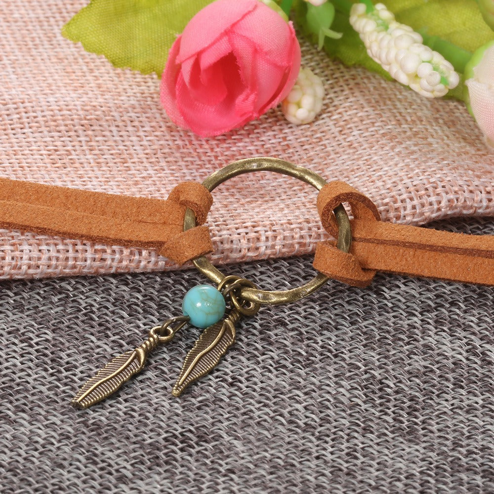 Wholesale Retro Ladies Ancient Bronze Leaf Pendant Leather Ring Collarbone Chain Necklaces