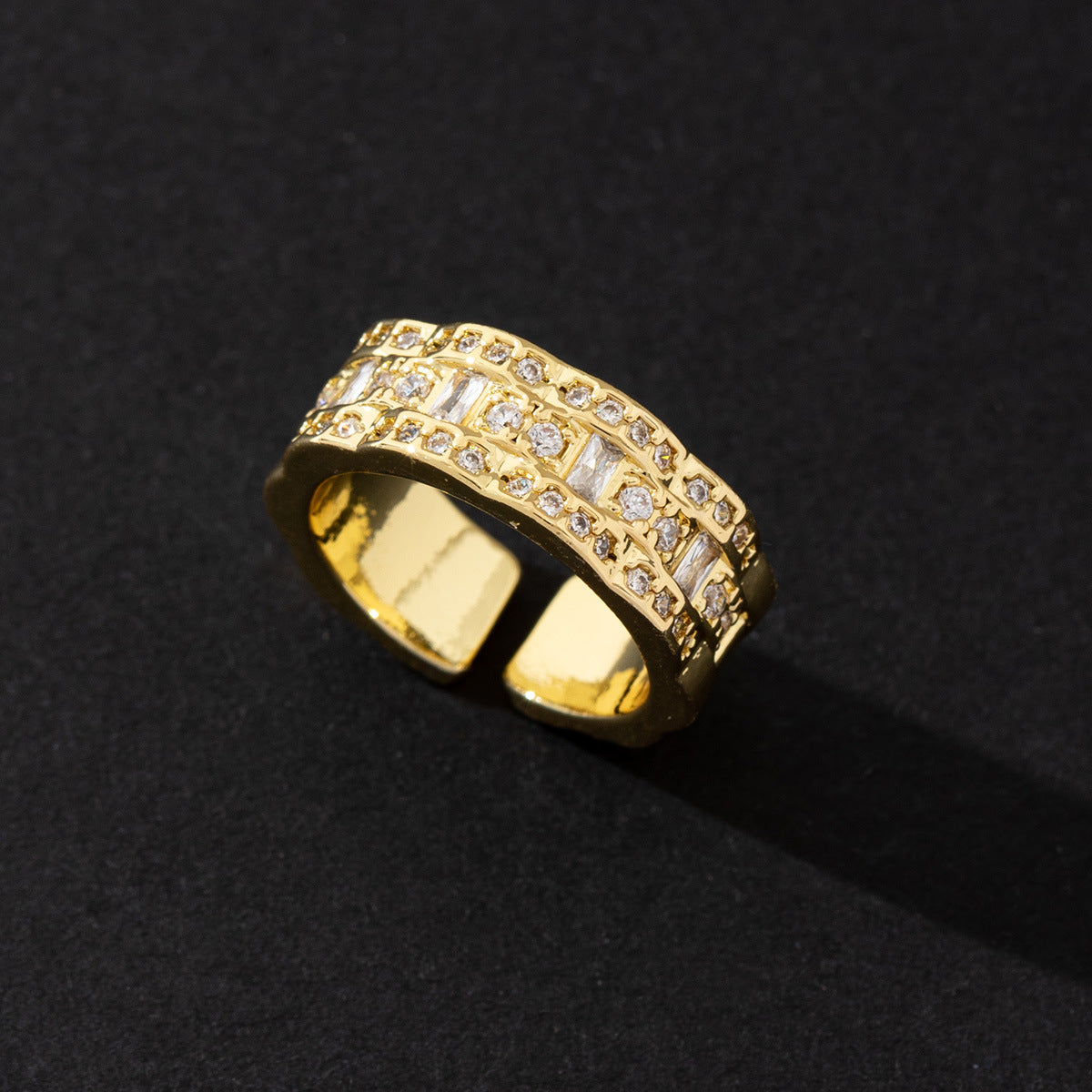 Wholesale European Chic Zircon Ring Adjustable Copper Band Stylish Women S Jewelry Accessory For Boutique Resale