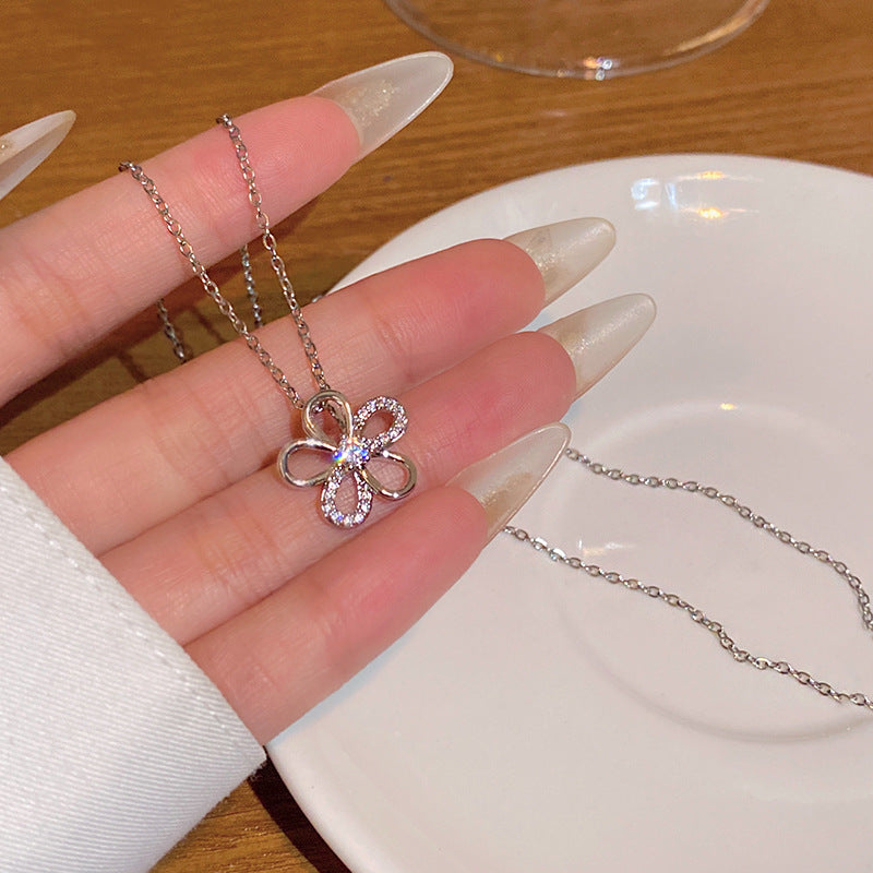 Wholesale Super sparkly zircon titanium steel necklace for women,  versatile and elegant silver.
