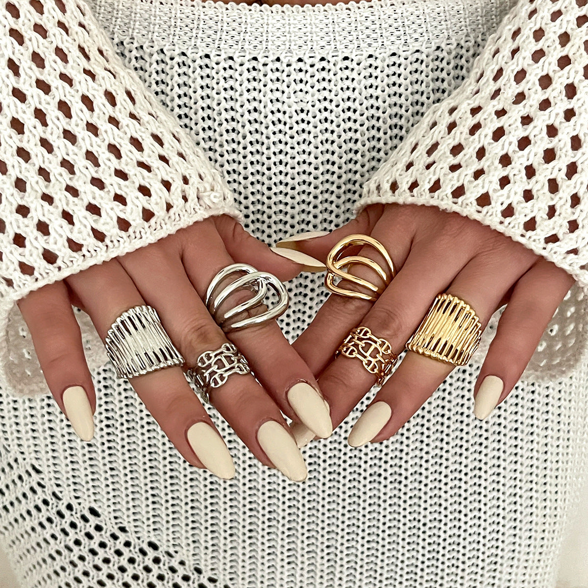 Wholesale Irregular alloy hollow stripe ring set