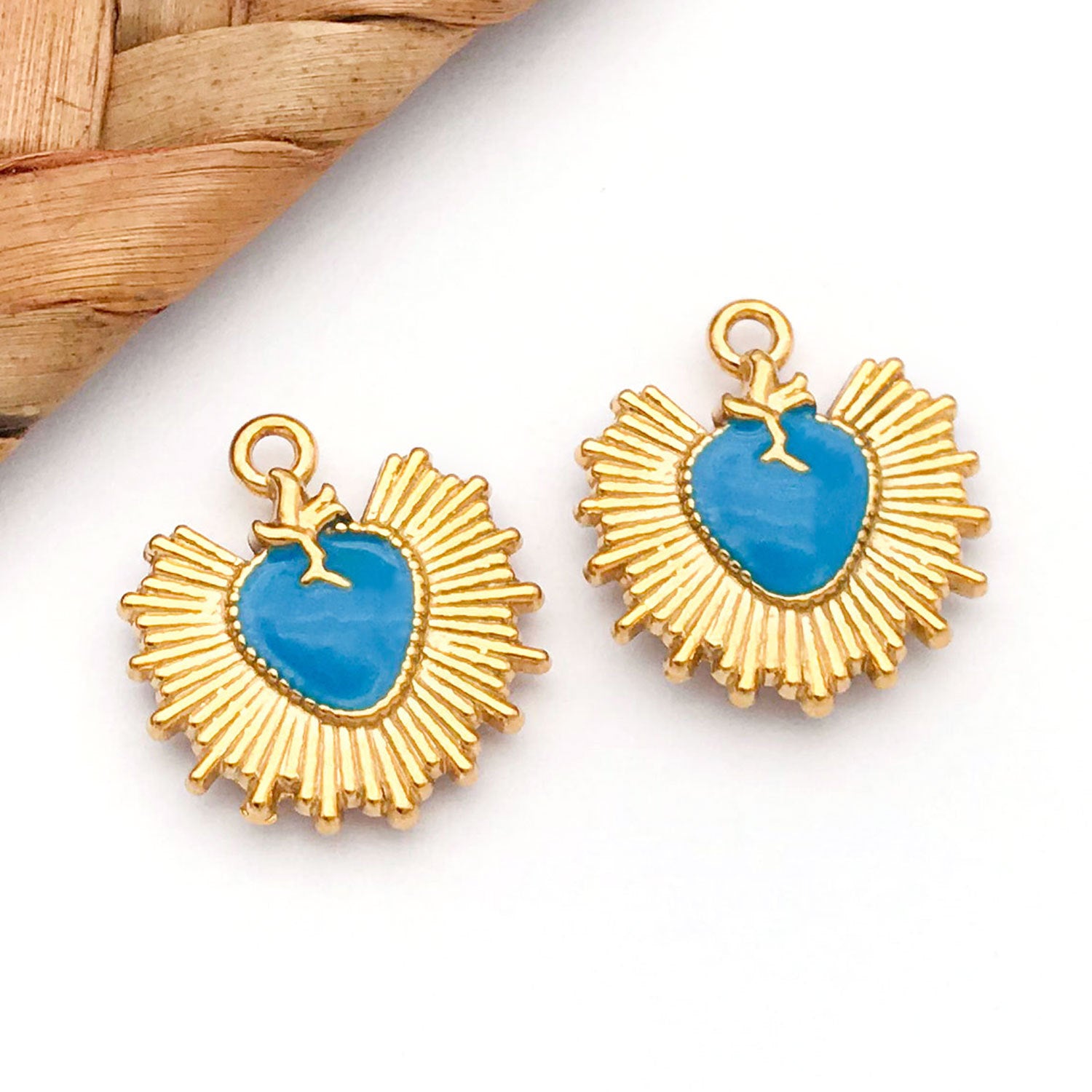 Wholesale Stainless steel gold-plated enamel double-sided heart-shaped  Charms