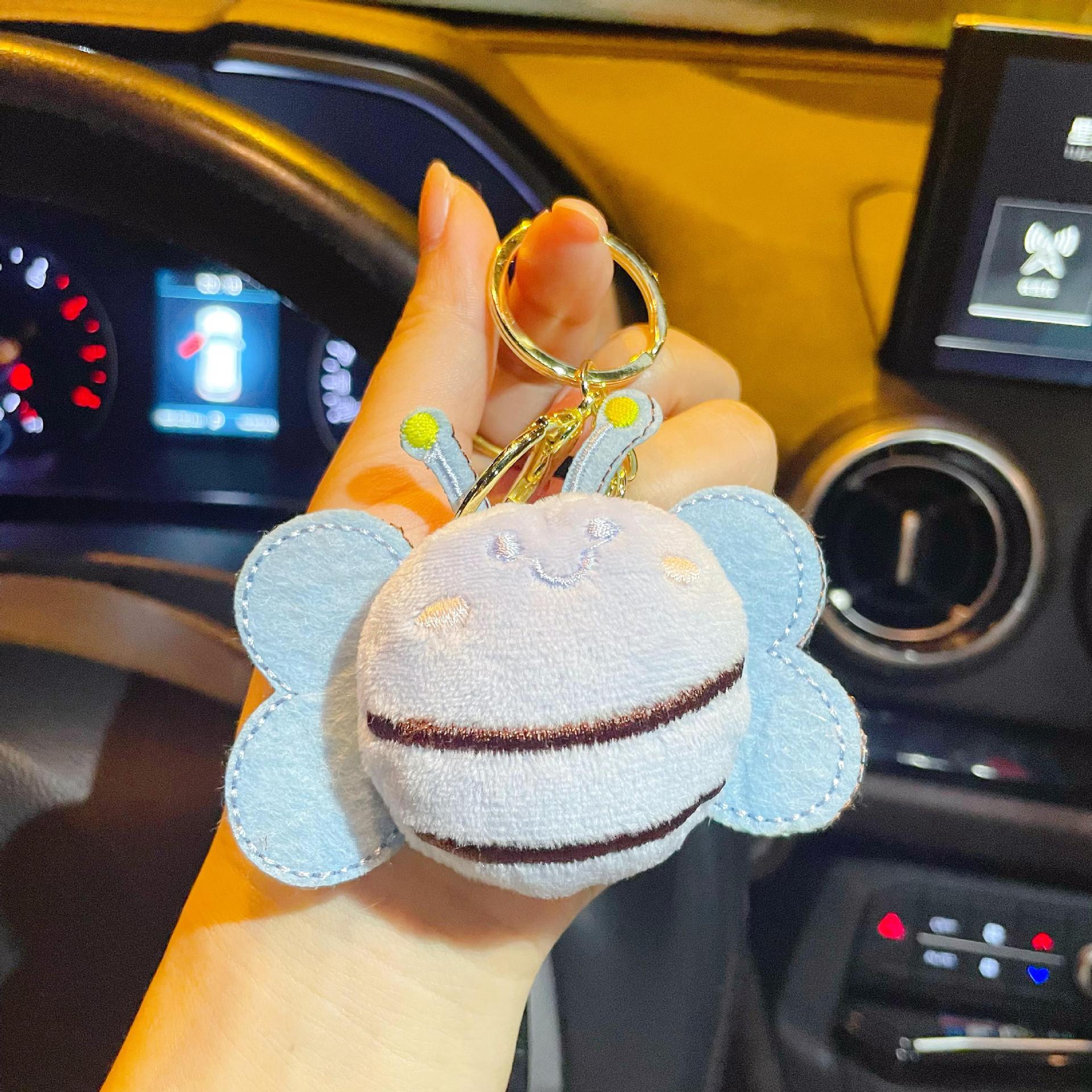 Wholesale Cute Plush Bee Keychain,  Yellow Plush Charm for Student Backpack,  Gift for Birthday