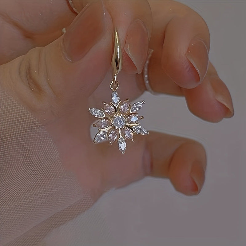 Wholesale Alloy electroplating Snowflake earrings