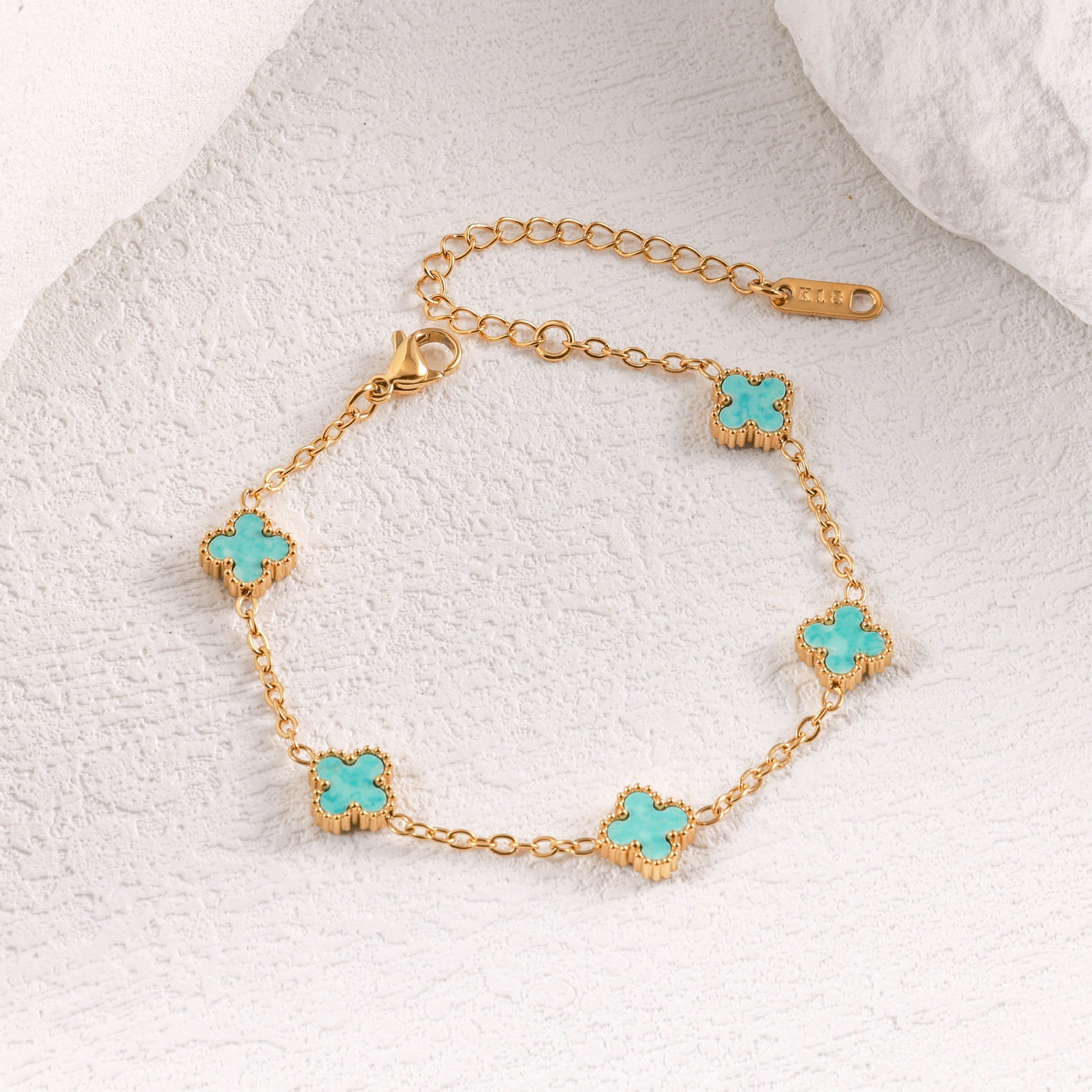 Wholesale Stainless Steel Four-Leaf Clover Bracelet with Mother-of-Pearl and Turquoise,  Trendy Jewelry Accessory for Women
