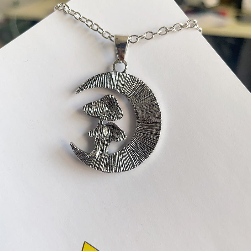 Wholesale  fashion unique moon cute little girl red mushroom pendant necklace