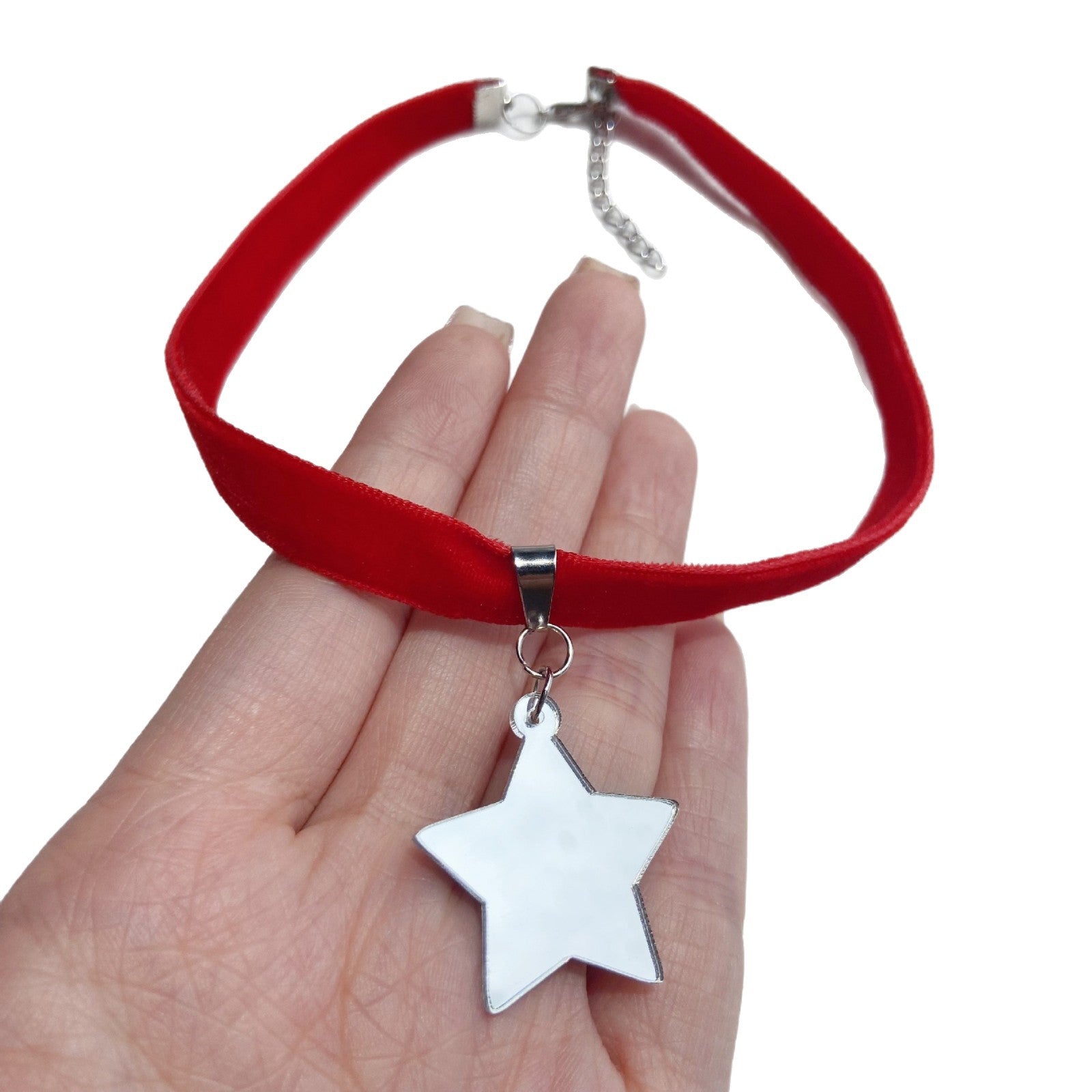 Wholesale Stylish Acrylic Choker Necklaces With Star Snowflake Heart Charms Fashion Jewelry Accessory For Party And Everyday Wear