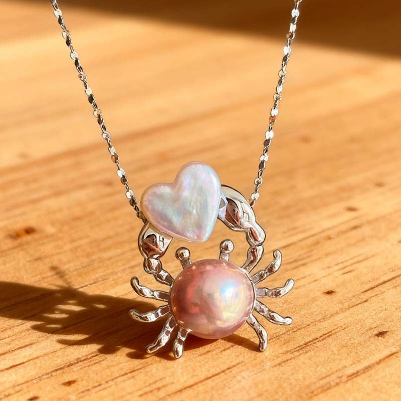 Wholesale Zinc Alloy Crab Pendant Necklace Sweet Style Fashion Accessory Gift