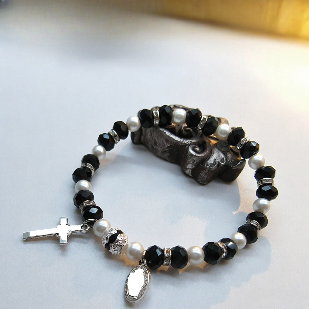 Wholesale Crystal Beaded Stretch Bracelet with Cross Charm Unisex Jewelry Accessory