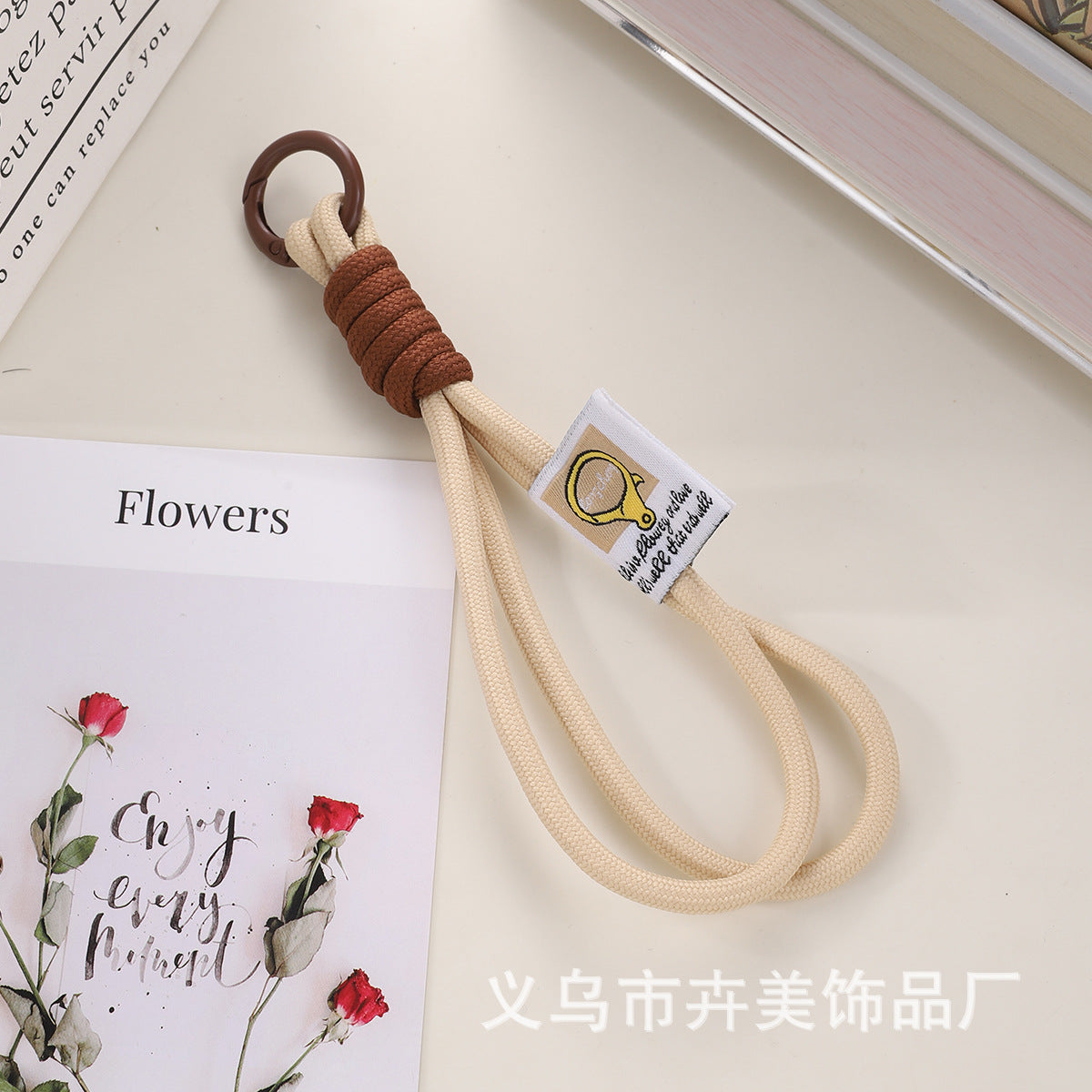 Wholesale Contrast color  wrist strap keychain