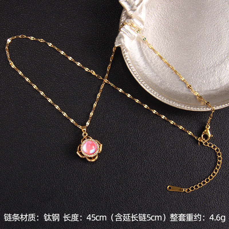 Wholesale Zircon Rotating Four Leaf Clover Flower Pendant Titanium Steel Necklace ACC-NE-Rongc006