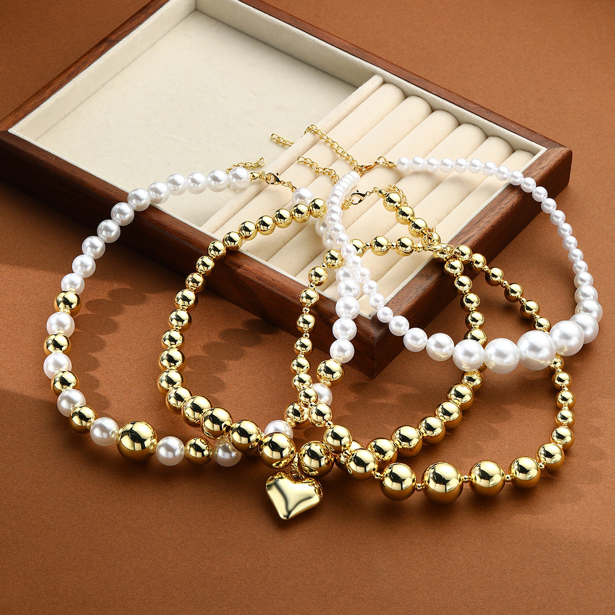 Wholesale Acrylic Beaded Necklace Fashion Geometric Shape Pearl Chain