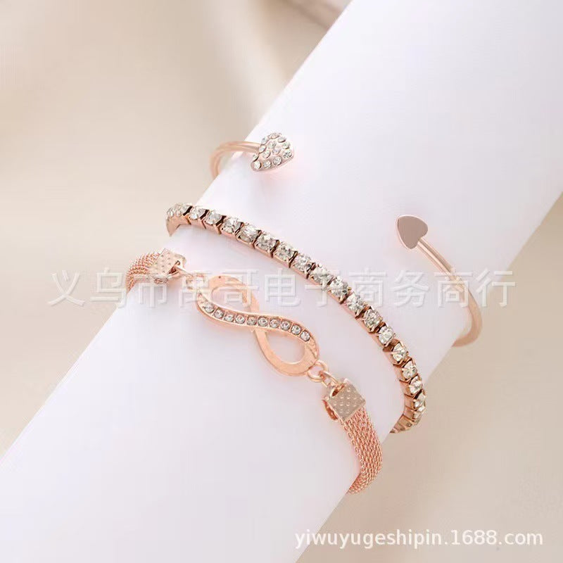 Wholesale Bohemian Hollow Heart Moon Geometric Alloy Bracelet 5-Piece Set Fashion Accessory Gift
