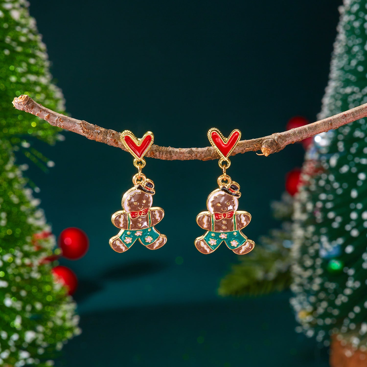 Wholesale Christmas  Gingerbread Man Cartoon Alloy Oil Drop Earrings