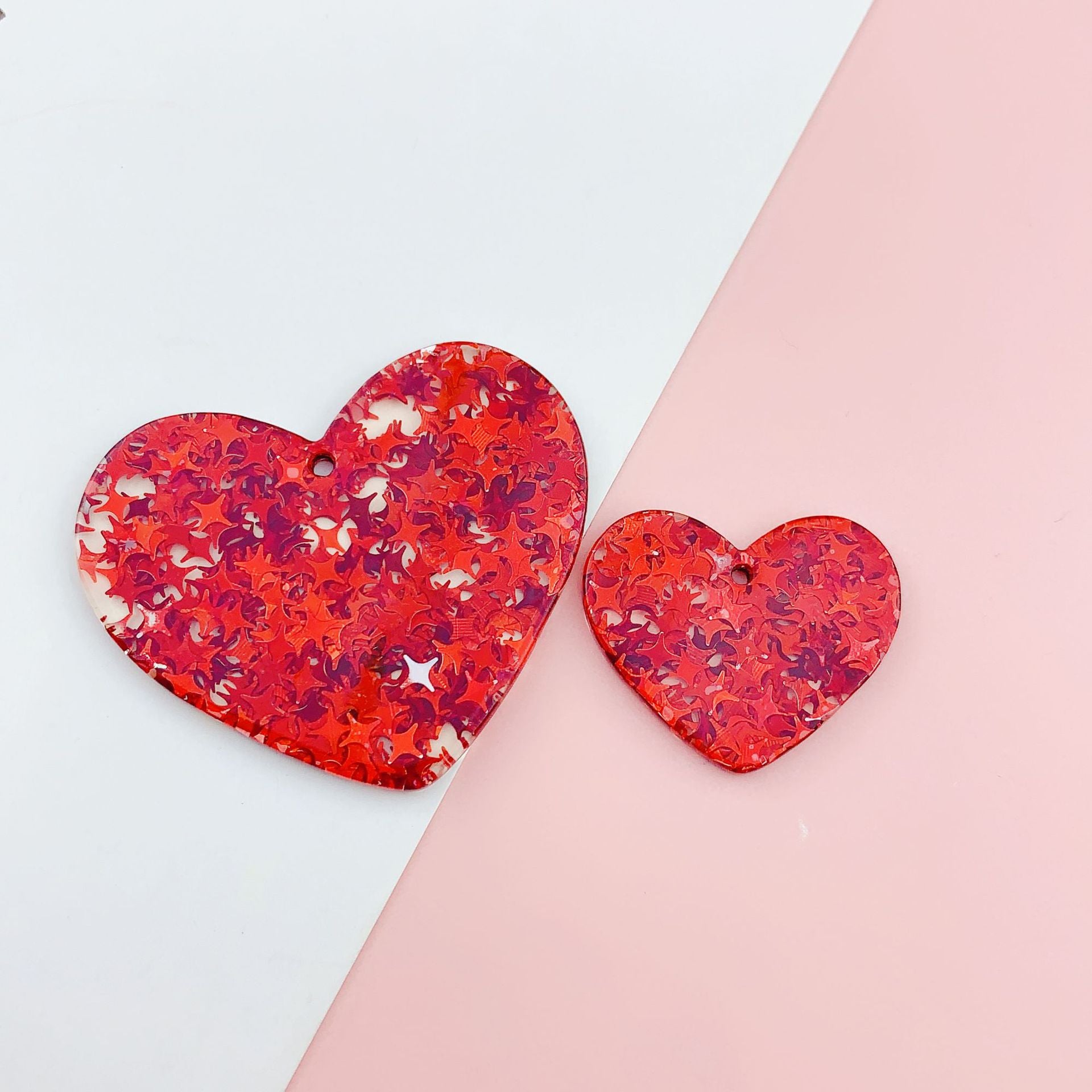 Wholesale 10pcs acrylic color sequins heart-shaped  Pendant