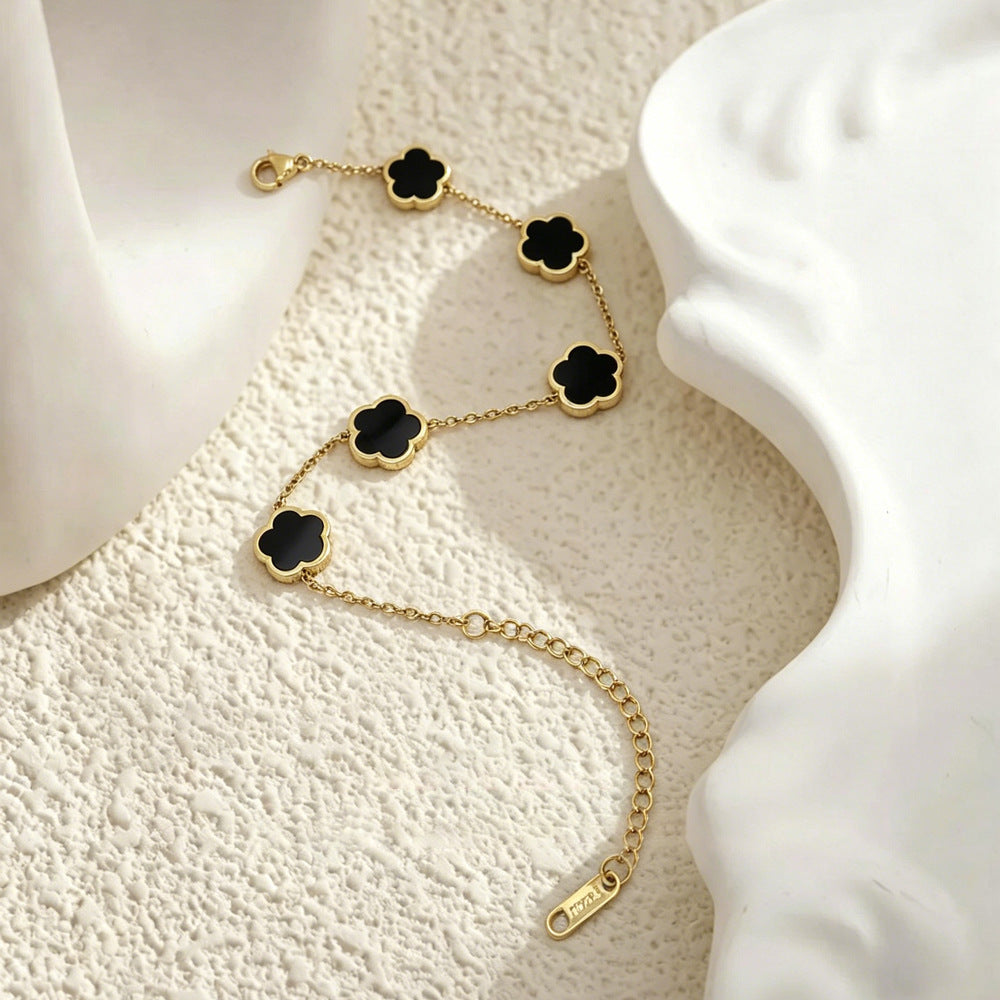 Wholesale Fashionable Stainless Steel Five-Leaf Flower Bracelet Gold Black for Women Everyday Jewelry Accessory