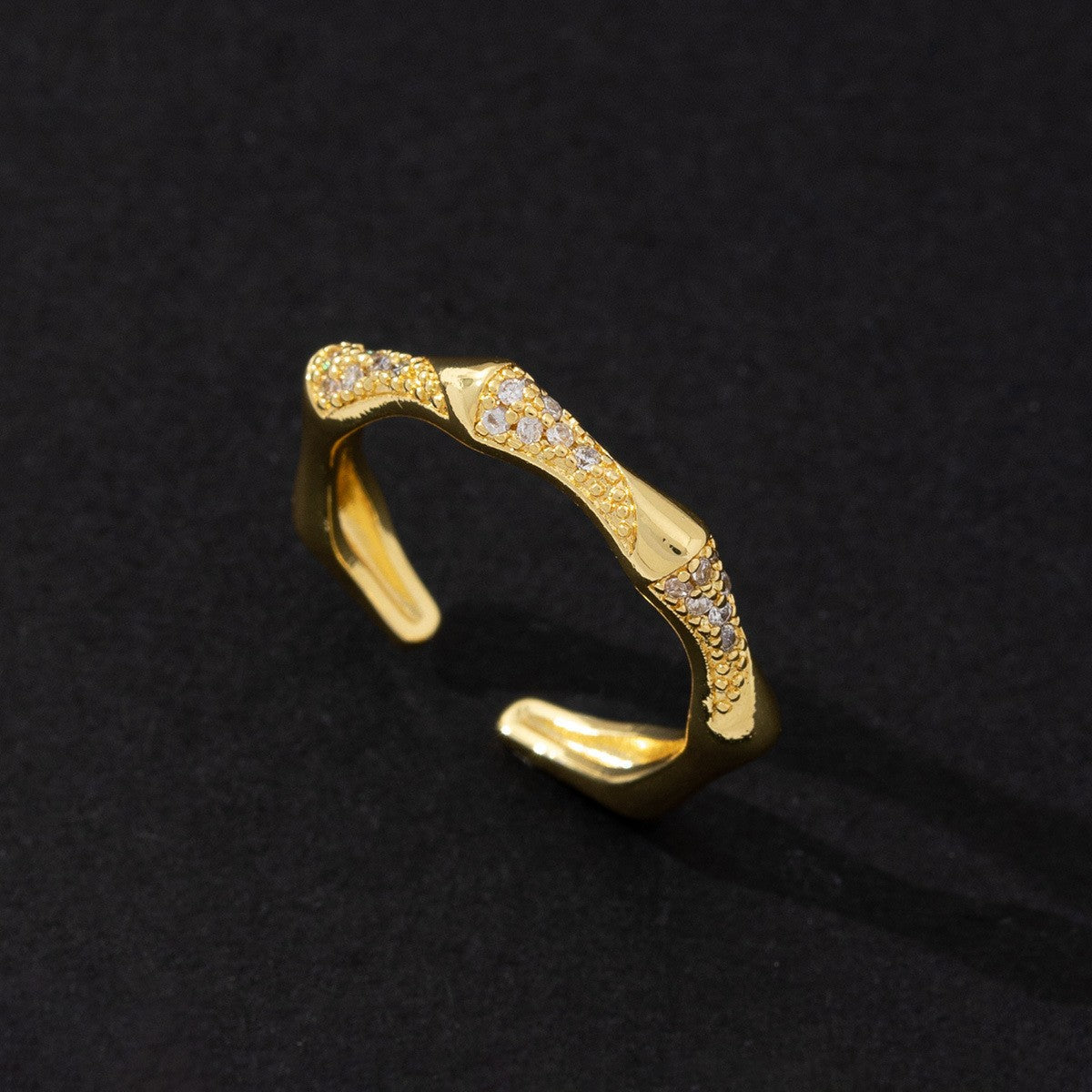 Wholesale Cold Style Vintage Cross Hollow Zircon Open Ring Chic Fashion Accessory For Everyday Wear