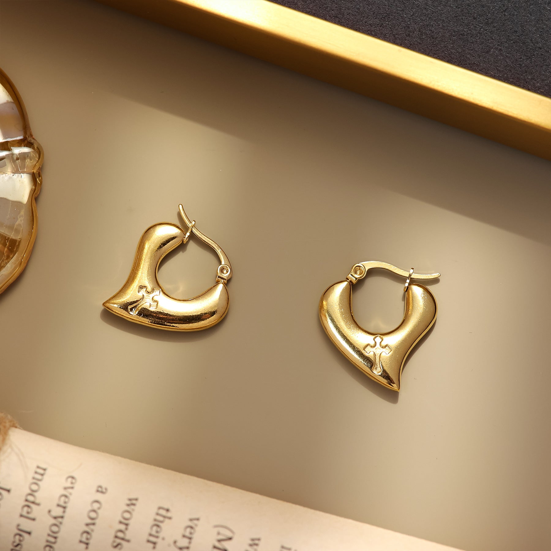 Wholesale Stainless Steel Geometric Solid Polished Earrings Gold Earrings ACC-ES-MeiWeite001