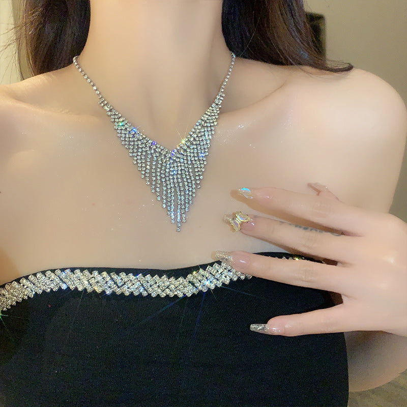 Wholesale Full Diamond Water Drop Tassel Necklace Light Luxury Necklaces Clavicle Chain ACC-NE-Miaosi013