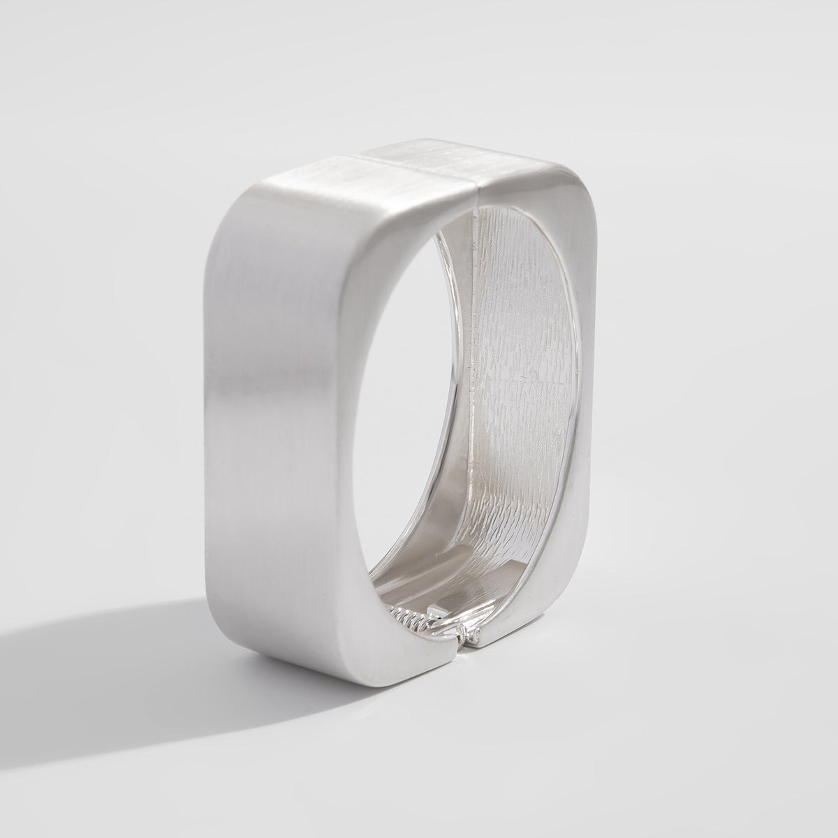 Wholesale Metal glossy wide bracelet