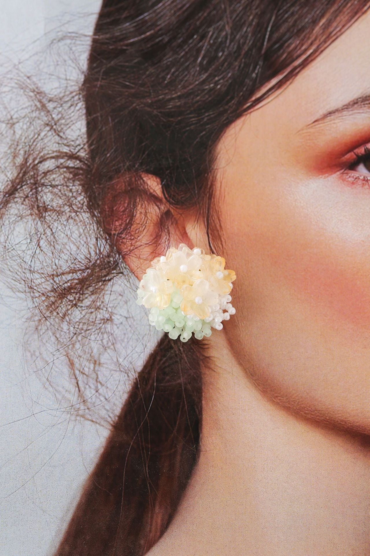 Wholesale  All-match Flower Earrings  Silver Needle Earrings