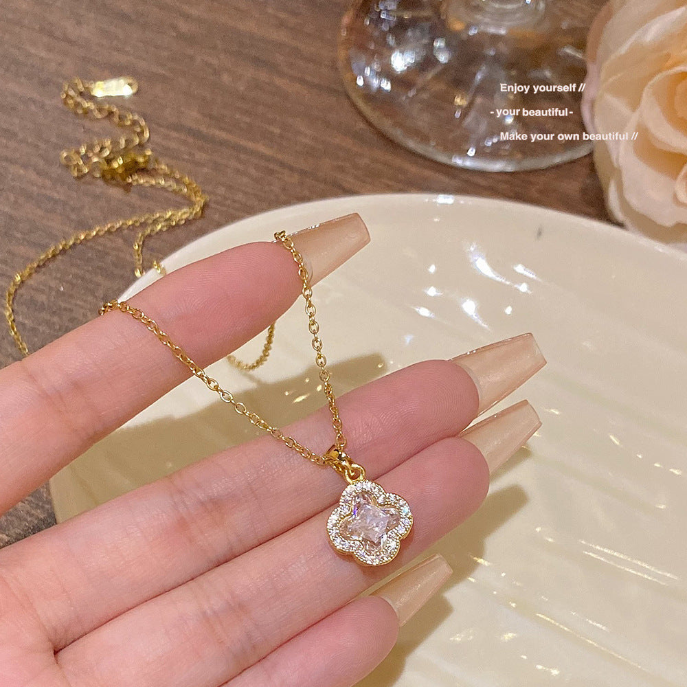 Wholesale Four-Leaf Clover Zircon Necklace  Light Luxury Style