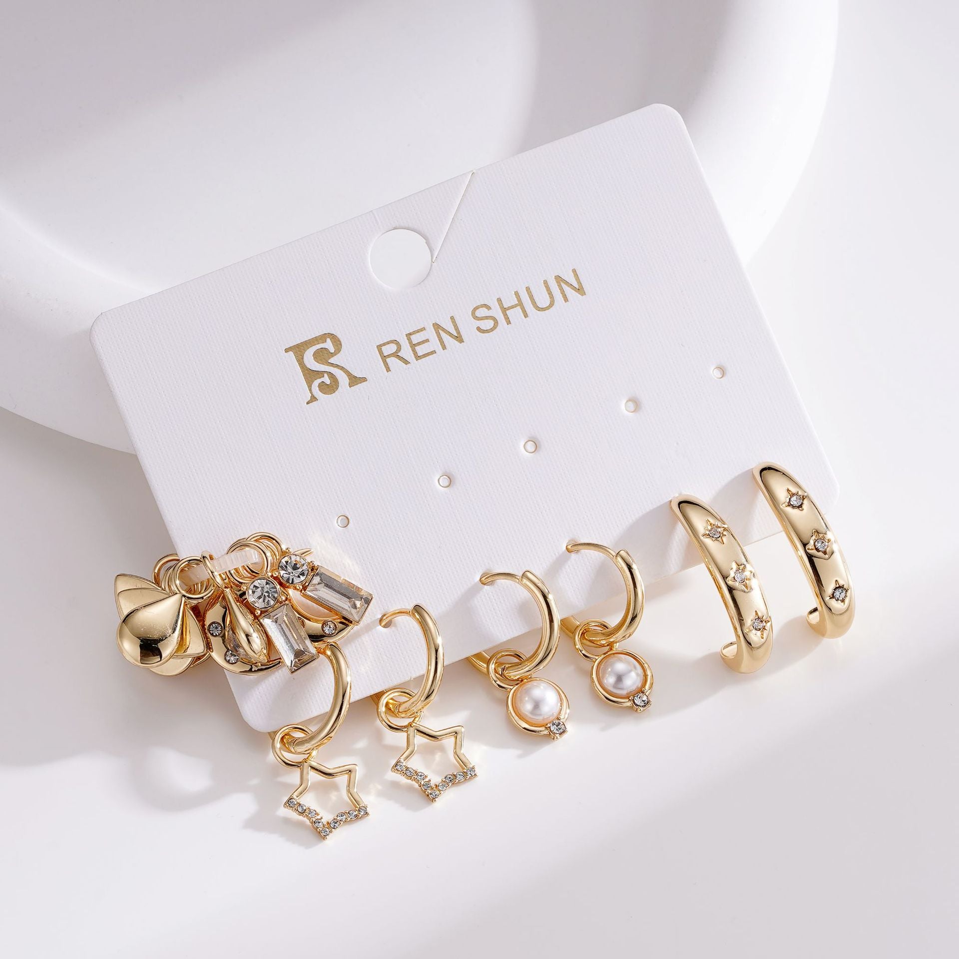 Wholesale luxury earrings suit