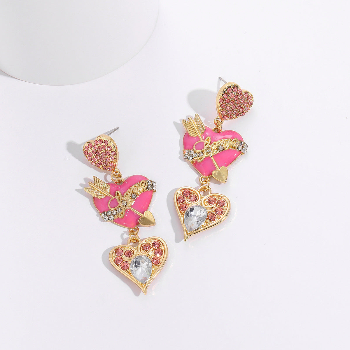 Wholesale Alloy Oil Dripping Diamond Love Earrings Pink Heart-shaped Earrings