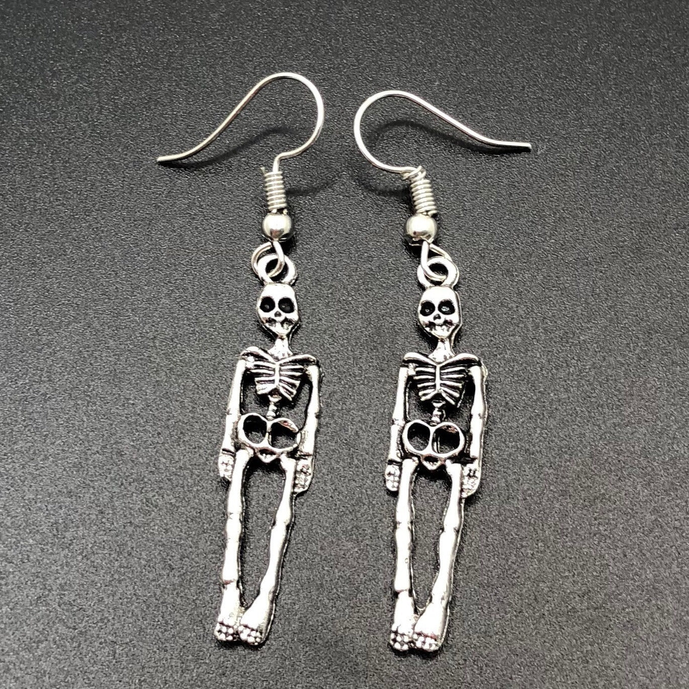 Wholesale  Skeleton Skull Drop Earrings Silver Tone Plated Zinc Alloy Trendy Fashion Accessory For Boutique Resale