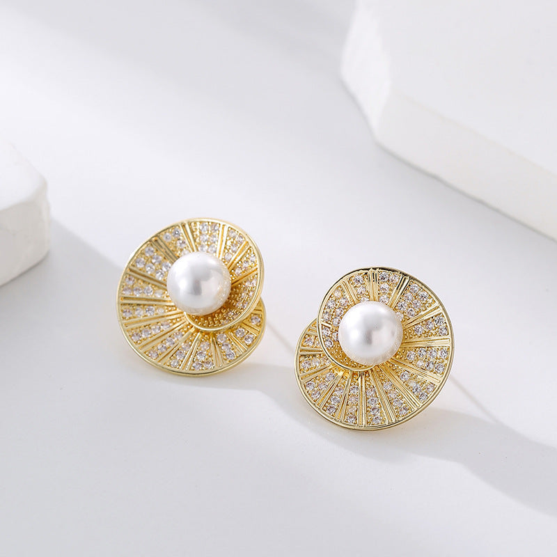 Wholesale Light Luxury Copper Plated Real Gold Silver Needle Earrings