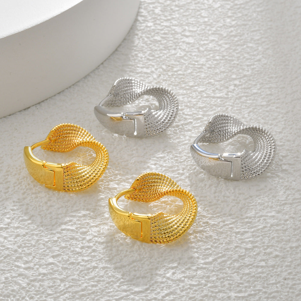 Wholesale Twisted Ring Design Personalized Earrings