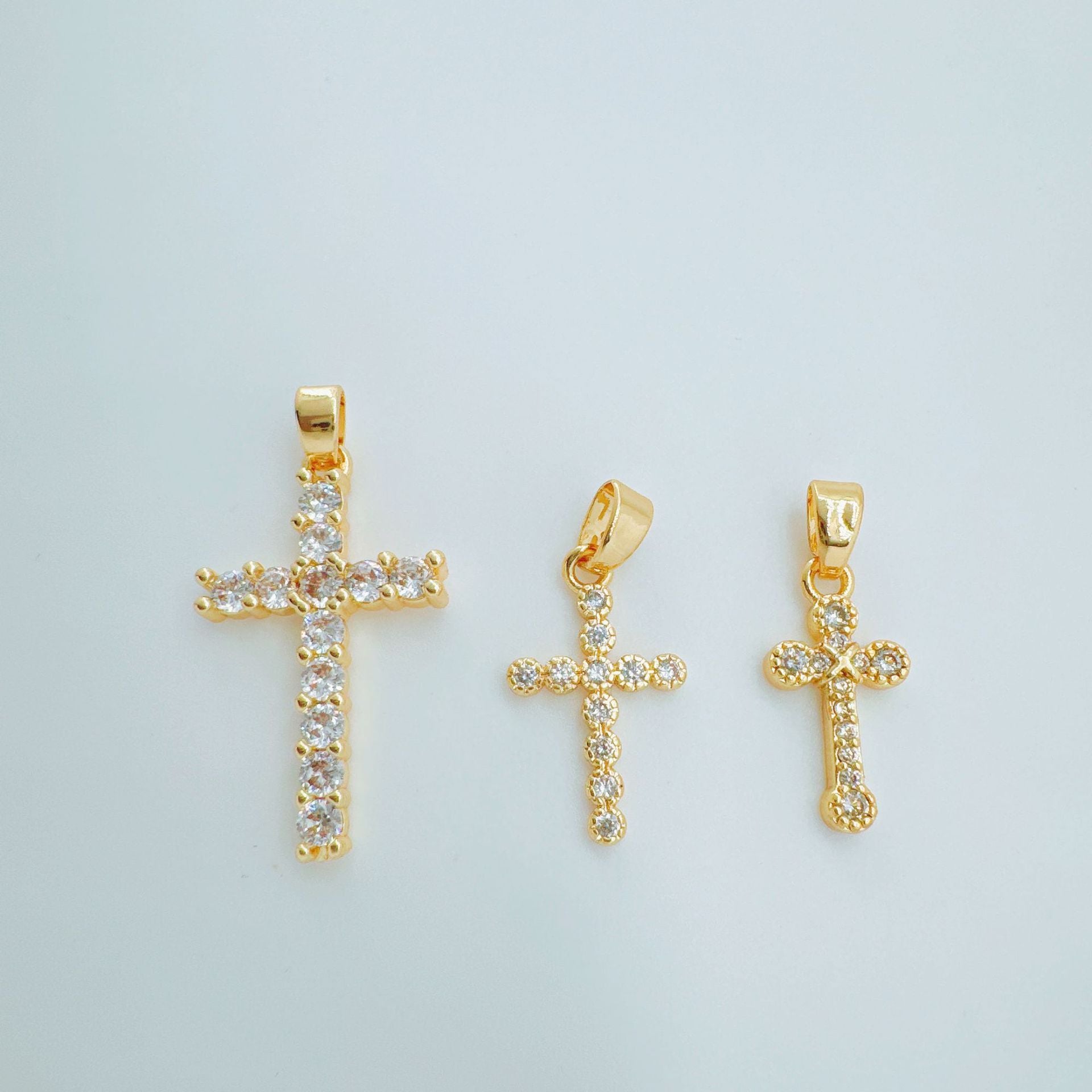 Wholesale =Micro-set Zircon Cross Pendant Necklace Copper Electroplated Fashion Accessory