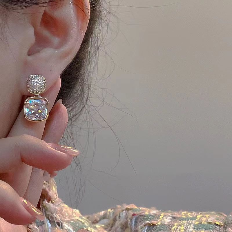 Wholesale 925 Silver Needle Square Zircon Stud Earrings Ear Studs ACC-ES-Yinhe003