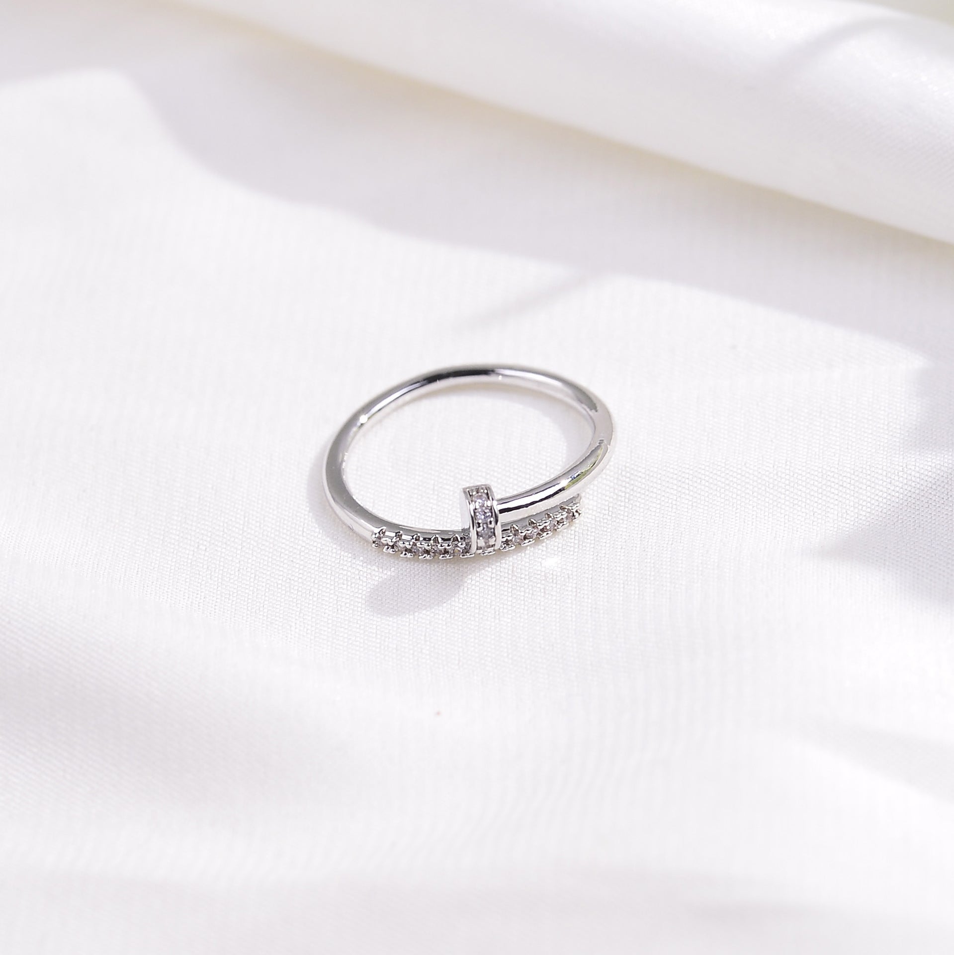 Wholesale Brass spiral nail diamond ring