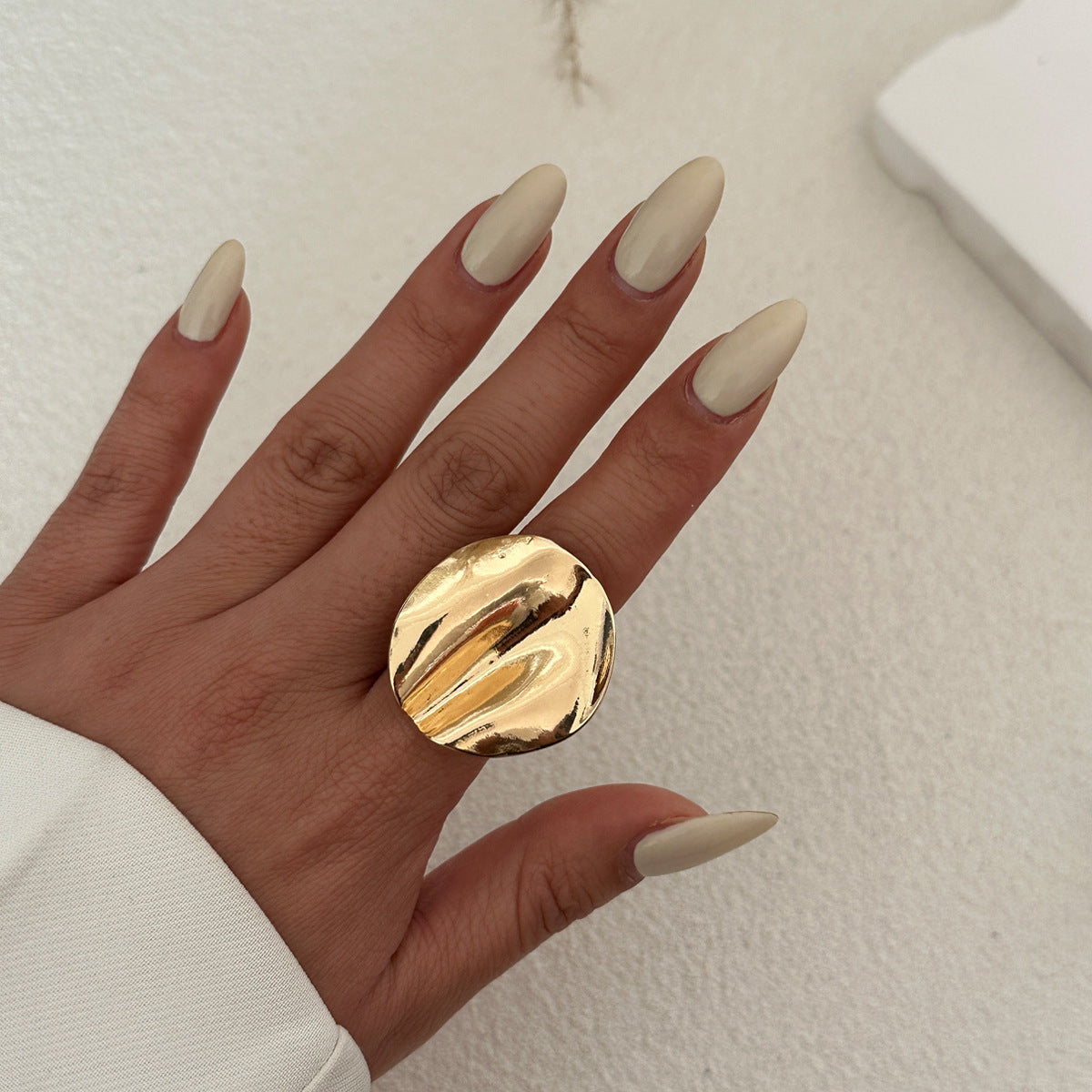 Wholesale  personality irregular metal ring suit