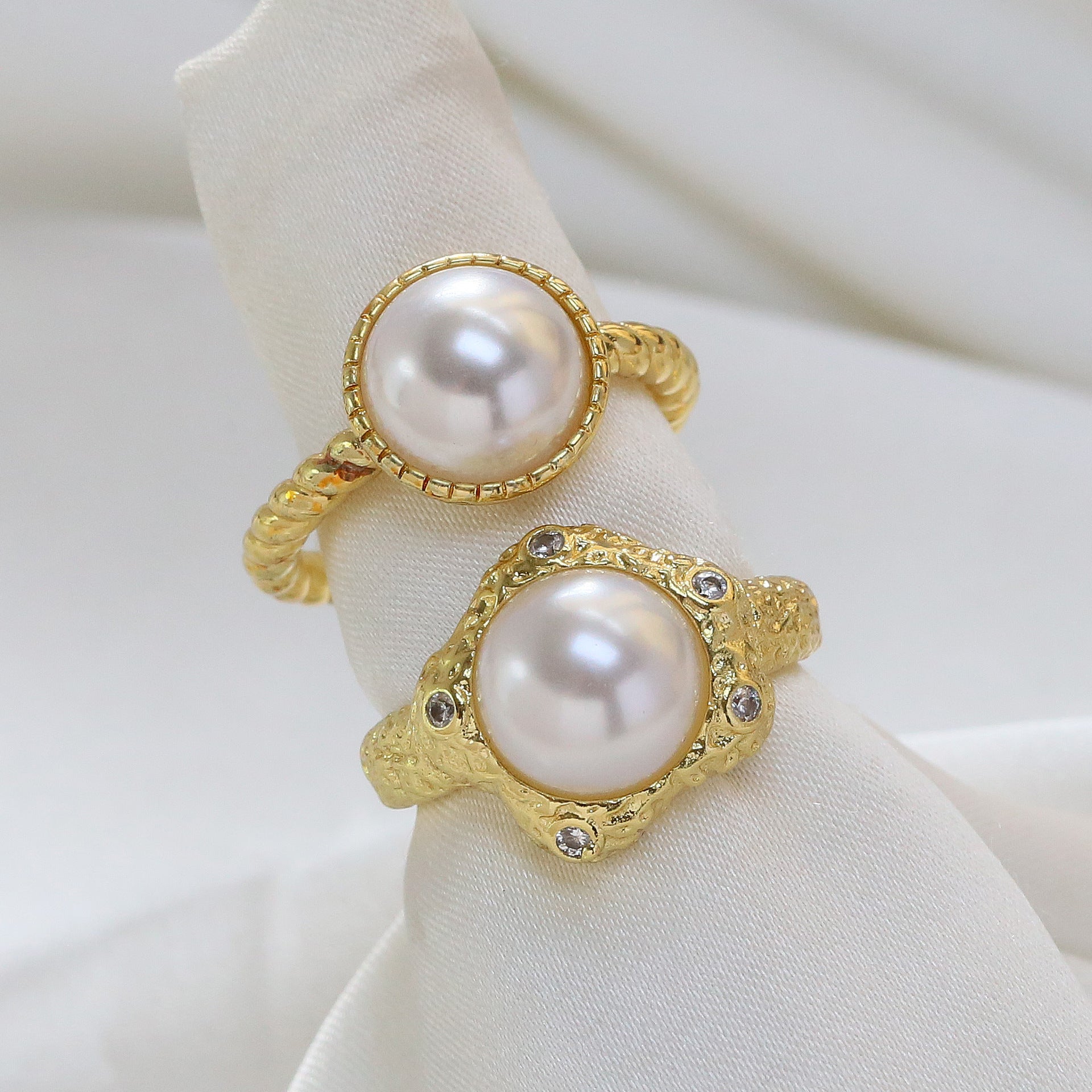 Wholesale European and American E-Commerce Hot-Selling Autumn New Round Pearl Love Geometric Fashion Women' s Open Light Luxury Ring