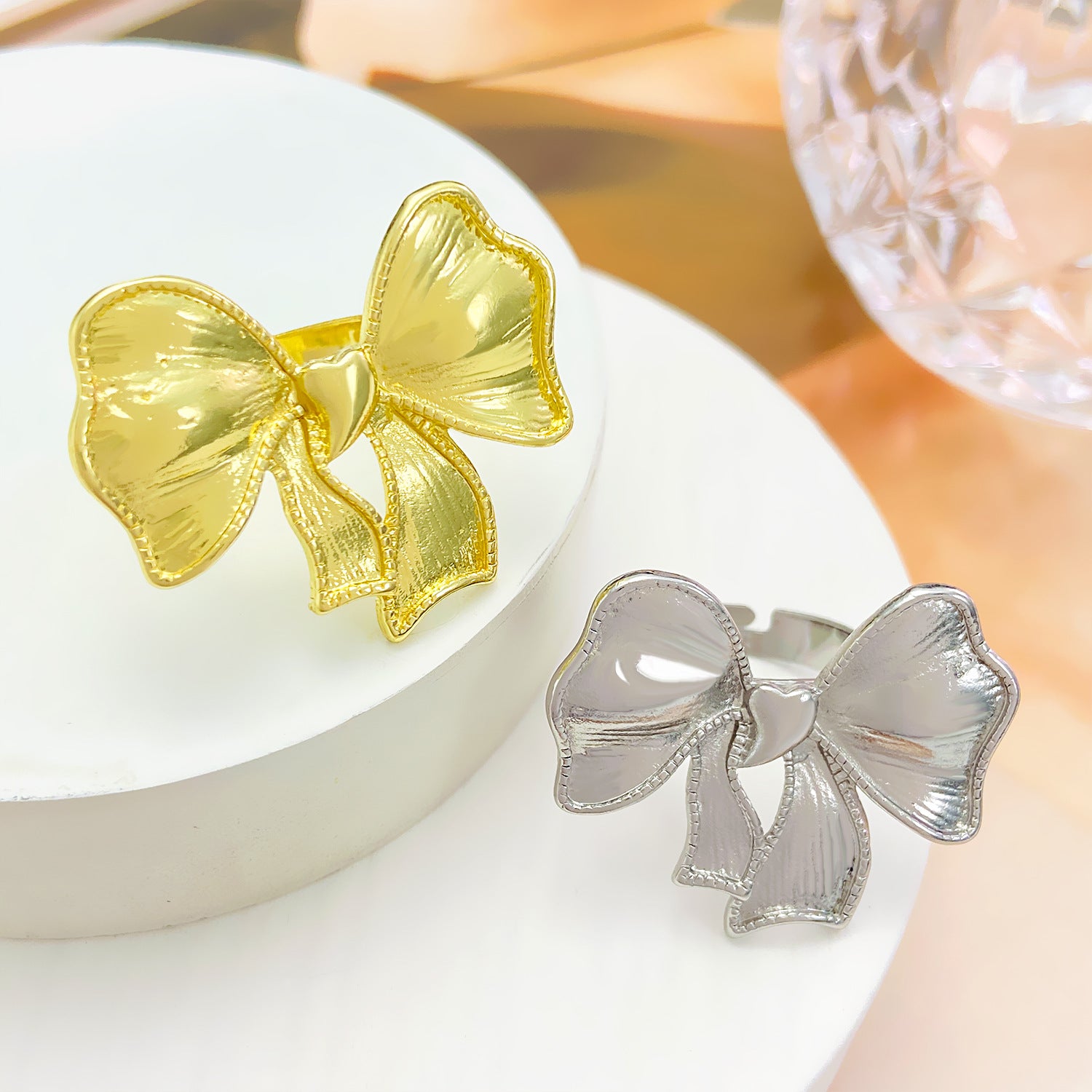 Wholesale retro metal bow ring micro-inlaid pink zircon  ring f