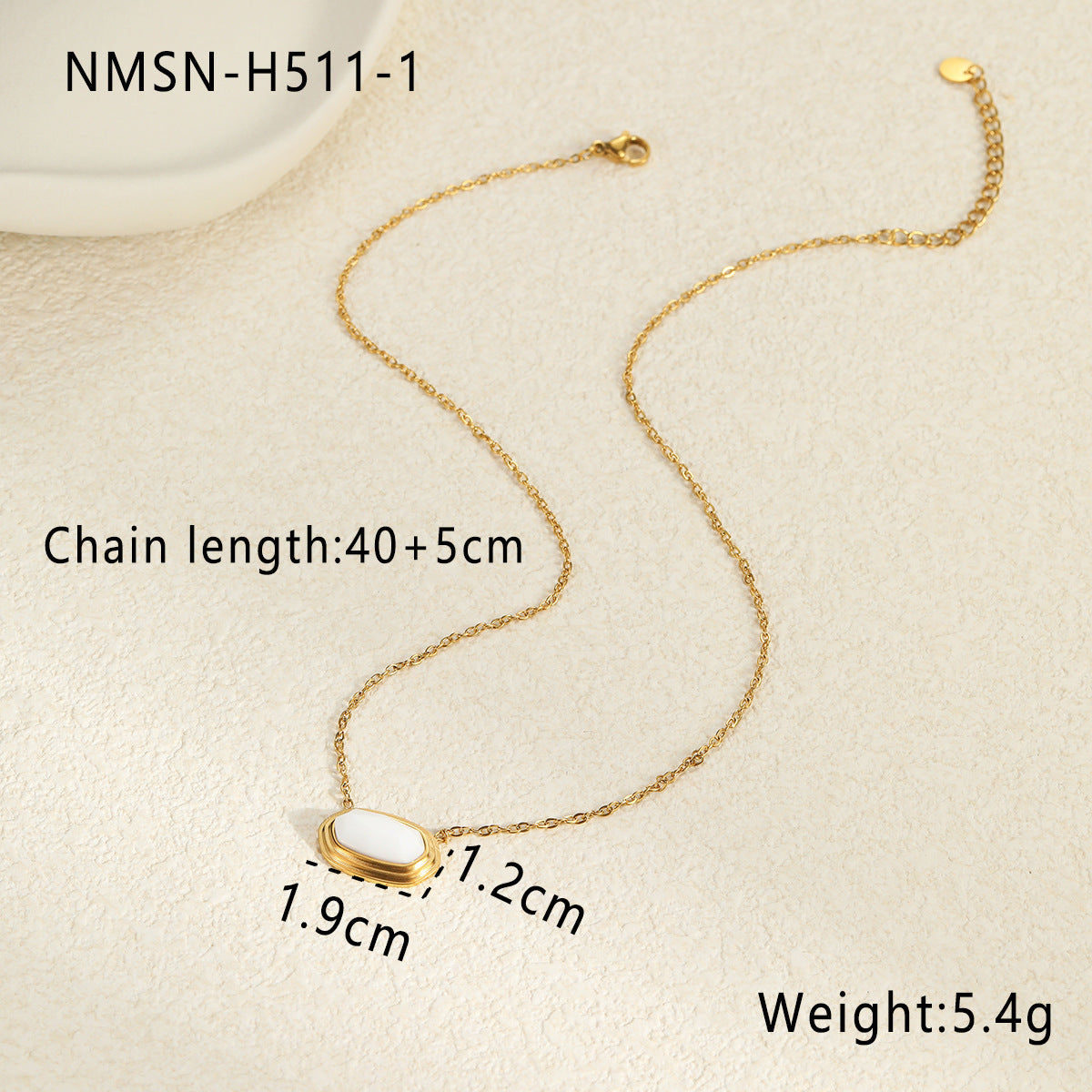 Wholesale  geometric black agate inlaid necklace pendant stainless steel 18K gold plated clavicle chain