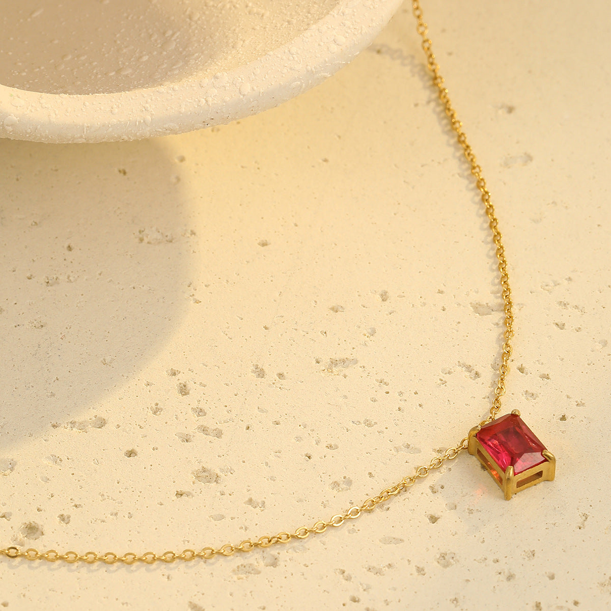 Wholesale Light Luxury  Stainless Steel Necklace Square Zircon Pendant  Clavicle Chain